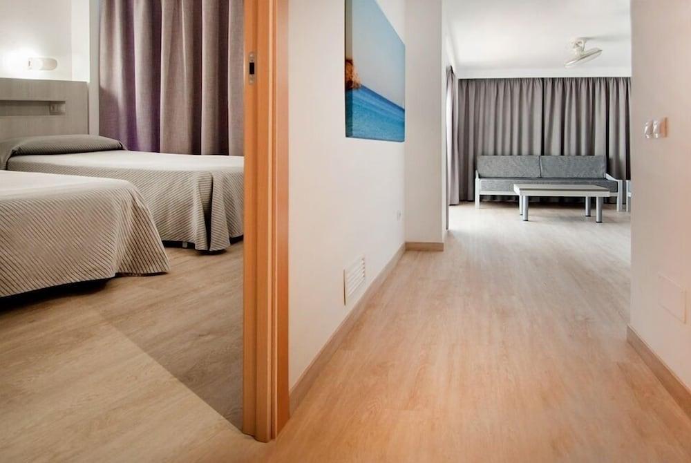 Apartamentos Sol Y Vera Magaluf  Exterior photo